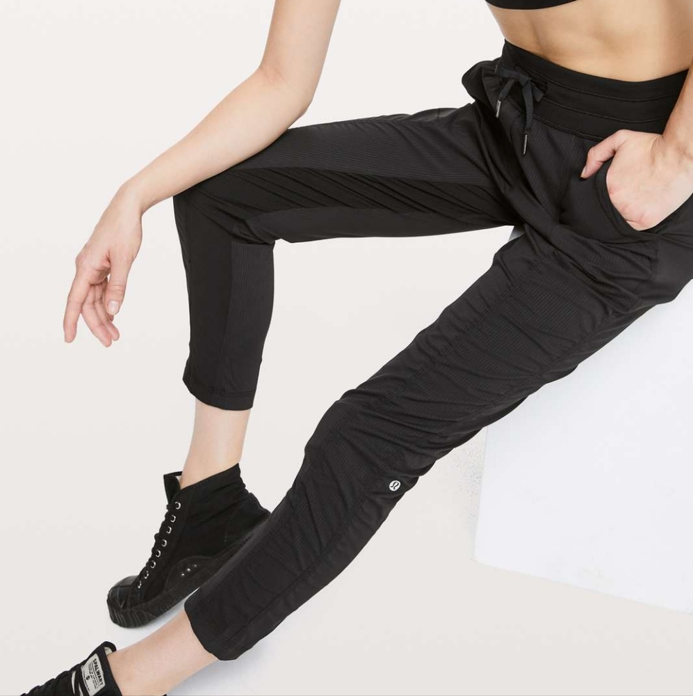 Lululemon street to studio pant II unlined (first release). Black. Size 2.